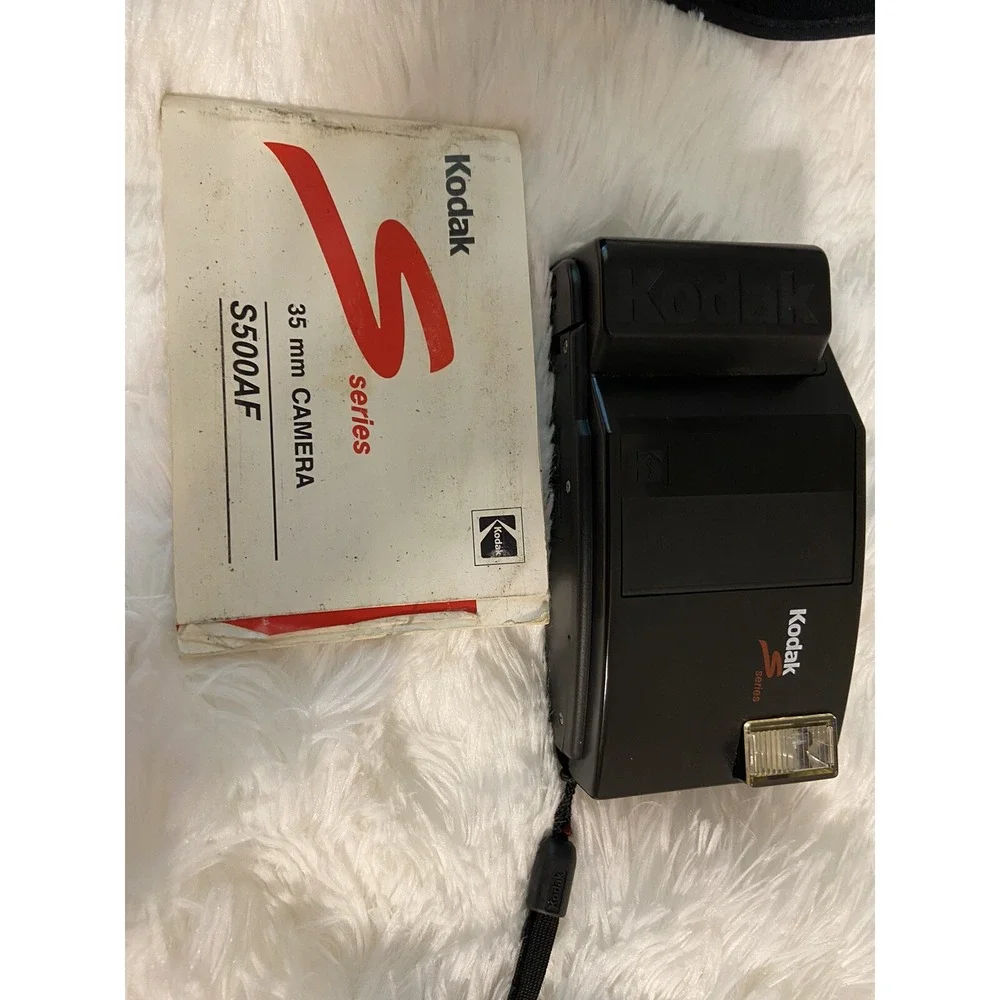 Kodiak 35mm‎ camera With case. Not Tested
